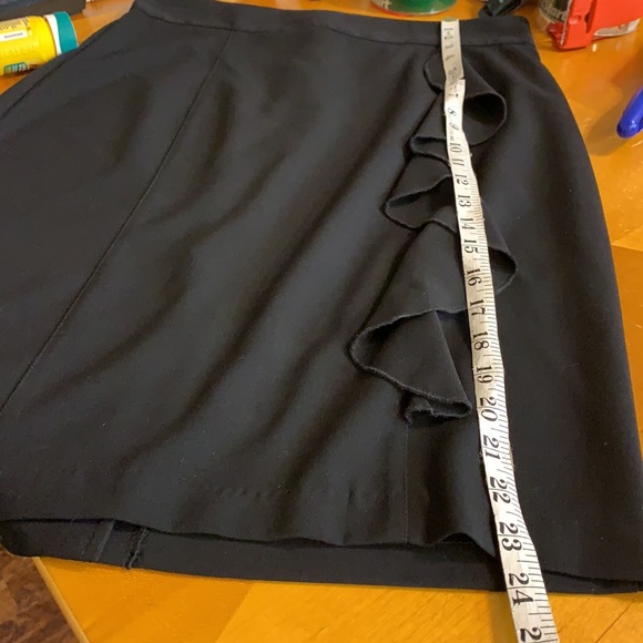 Wrapper Ruffled Skirt - Picture 6 of 8